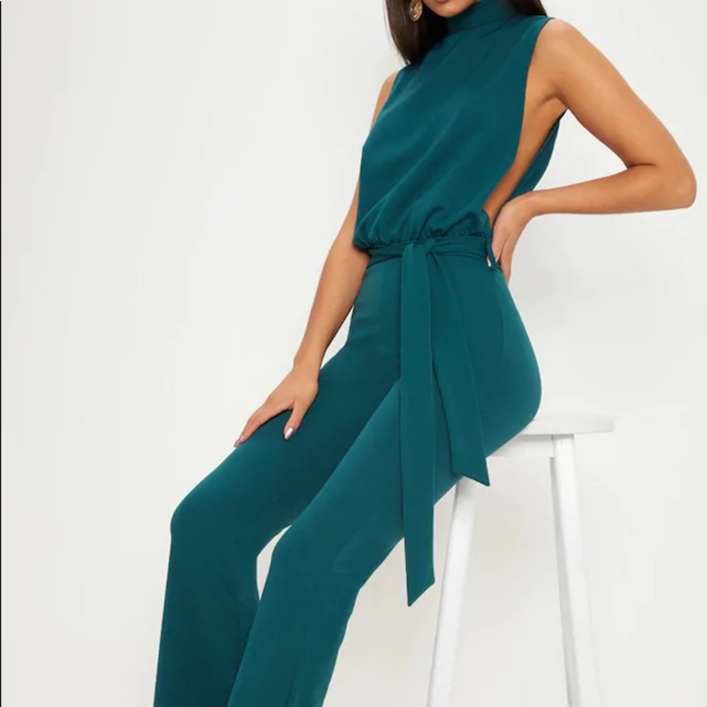 NWT prettylittlething jumpsuit green emerald XS